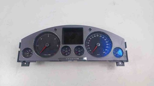 VW PHAETON 3D Kombiinstrument 3D0920882F 3.00 Diesel 2005 31937952