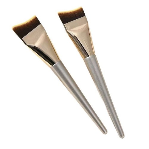 Foundation Brush with Fish Tail Design for Effortless Smooth Makeup Blending - Picture 5 of 11