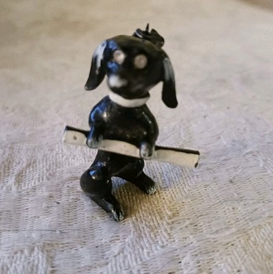 Charming Gerry's Vintage Black Dog Fetching Newspaper Brooch Pin Crystal Eyes