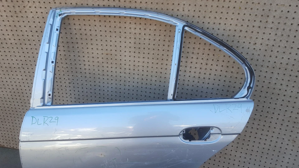 97-2003 BMW 5 SERIES 528i 530i 540i REAR LEFT DRIVER DOOR SHELL PANEL OEM DLR29 - Image 2 of 4