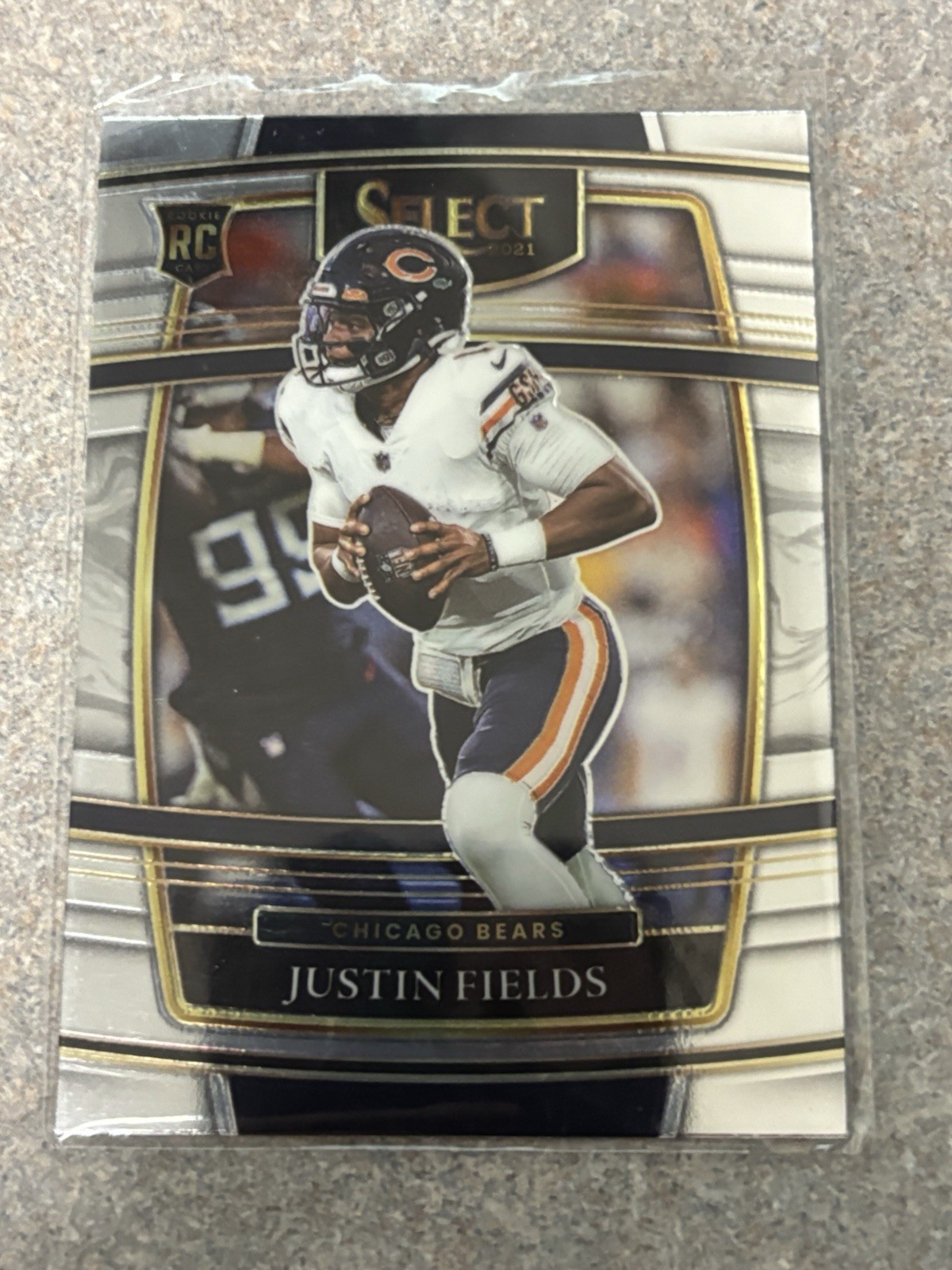 2021 Panini Select - Concourse Justin Fields #50 (RC)