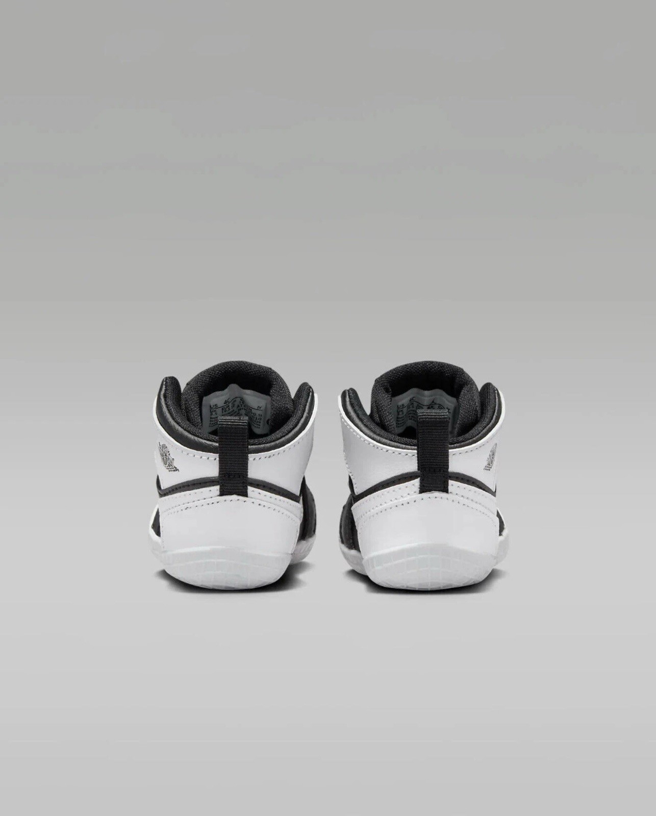 PONY Scarpe culla Nike Air Jordan 1 Retro High OG taglia 3C nero bianco AT3745 010 nuove