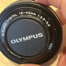 Olympus M.Zuiko Digital 14-42 mm F/3.5-5.6 EZ ED Lens black