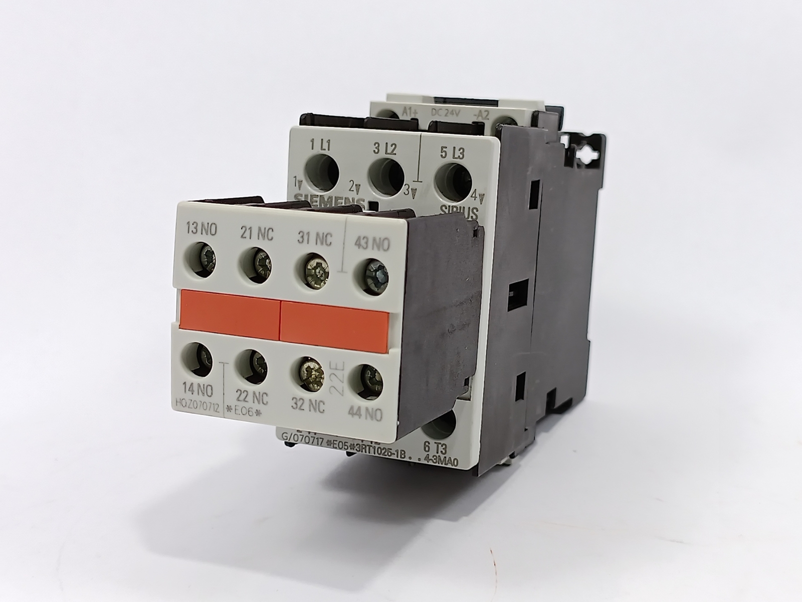 Siemens 3RT1025-1BB44-3MA0 Power Contactor 17A, 7.5kW/400V