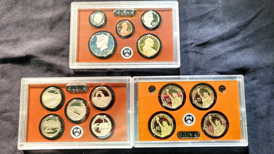 EXTREMELY RARE 2014 US Proof Set with Grease Strike on Obverse Native American. - Image 3 of 4