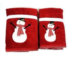 NEW SLEIGH HILL RED,WHITE,BLACK SNOW MAN COTTON 2 HAND TOWEL,OR 2 FINGER TIP