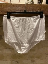 NWOT SZ 10 VANITY FAIR SISSY WHITE SILKY NYLON LACE GRANNY PANTIES BRIEFS 13001