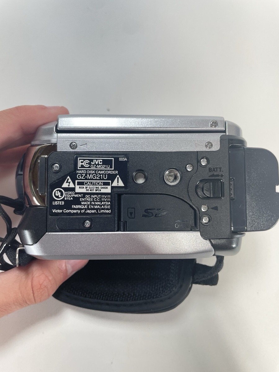 JVC Everio Camcorder GZ-MG21U 20GB Hard Disk Drive 32x Optical