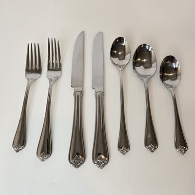 REED & BARTON ROSECLIFF 18/10 Stainless 93 pcs Flatware 12 Settings Plus Svg Set