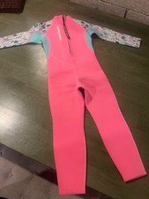 Dive  Sail Kids Pink Full-Body Wetsuit M 90 Neoprene 10 Nylon With Floral Sle