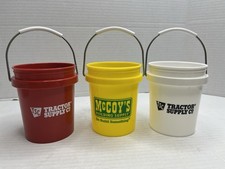 Paquete de 3 mini cucharones suministro de tractor blanco y rojo, logotipo de doble cara amarillo de McCoy’s