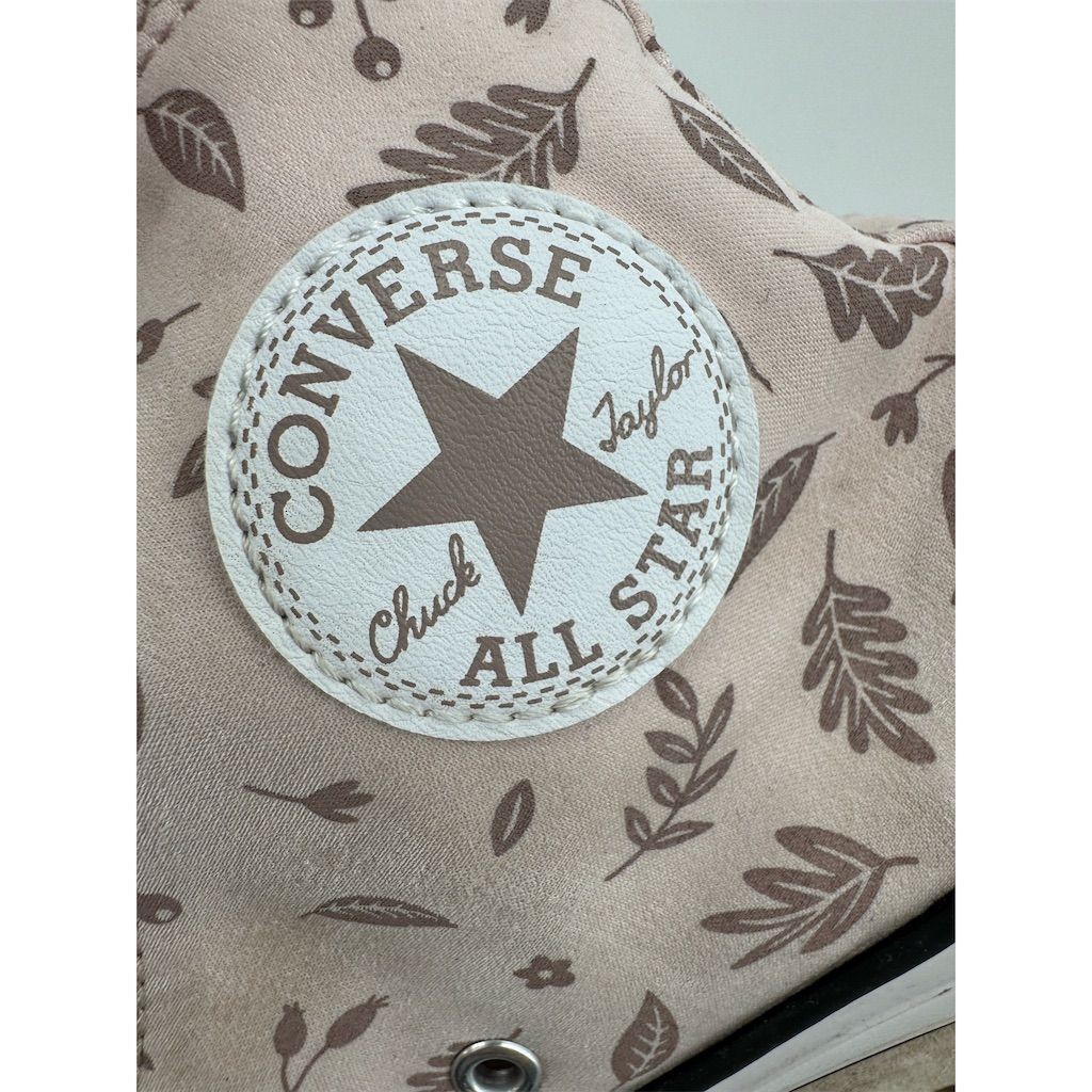 Converse Women's High Top Platform Sneakers Pink Fall Leaves Size 5.5 thumbnail 2