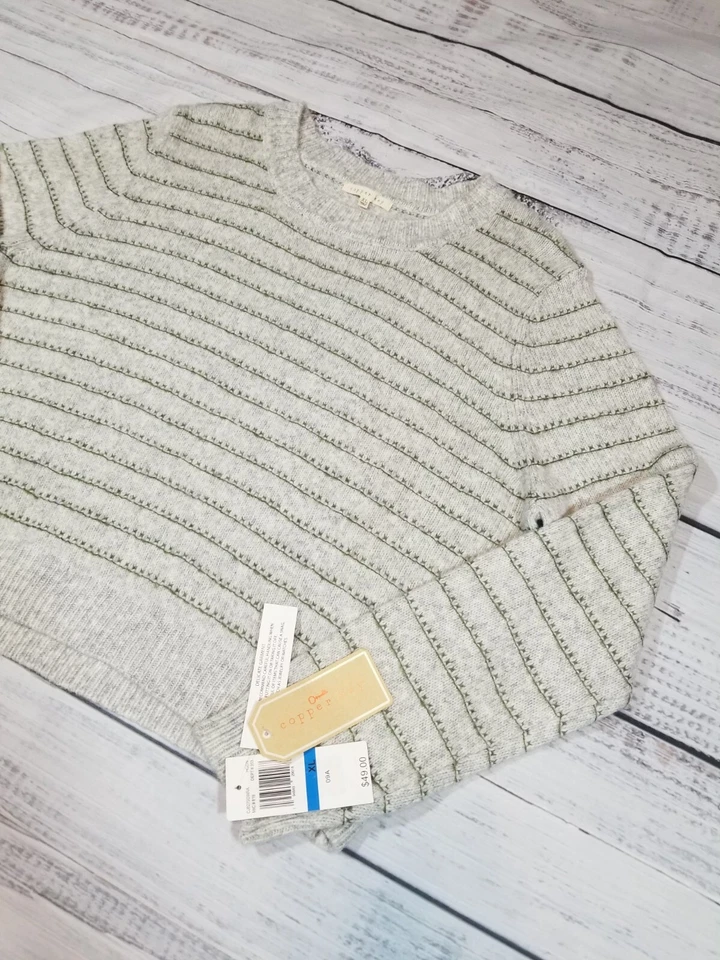 Dillards Copper Key Heather Grey Sweater Olive Green Stitching Juniors XL - Image 2 of 4