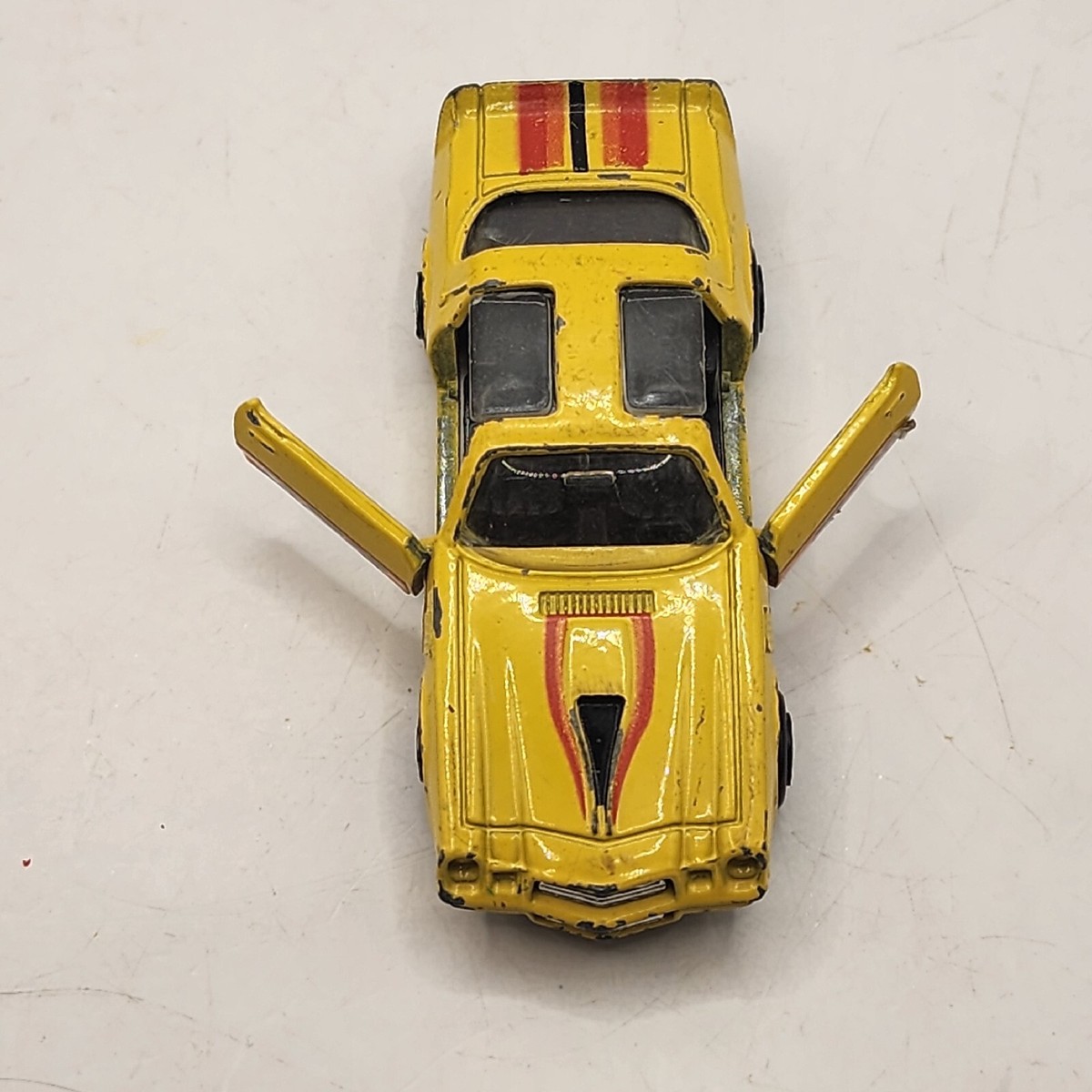 ✴︎トイ✴︎ VINTAGE WINDRACERS ZYLMEX ZEE TOYS #P367 Yellow Chevrolet