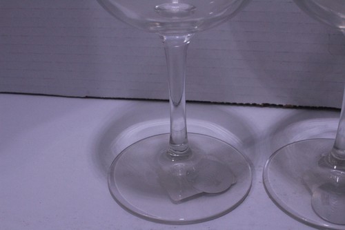 Set of 2 MLB Seattle Mariners 7.5" Long-Stemmed Wine Glasses 12 OZ - Picture 3 of 5