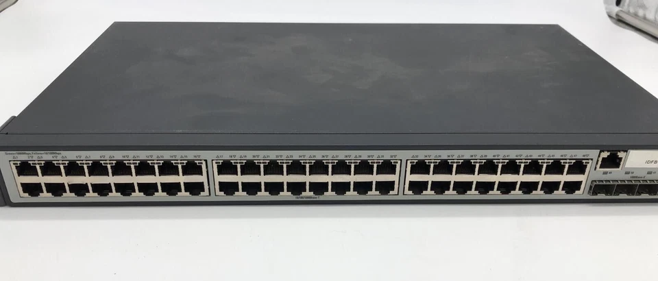 3COM Baseline Switch 2952-SFP Plus 3CRBSG5293 (yellow sticker) H3 - Image 2 of 4