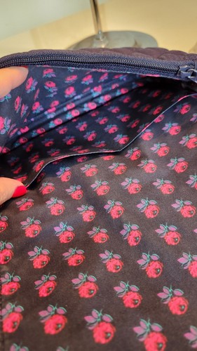 Vera Bradley Umhängetasche dunkelblau Mikrofaser Drehverschluss Crossbody  - Bild 13 von 18