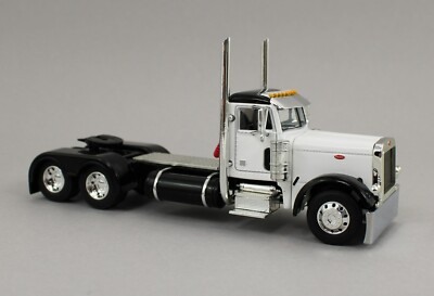 DCP 1:64 *WHITE & BLACK* Peterbilt 379 Day Cab & LODE KING GRAIN
