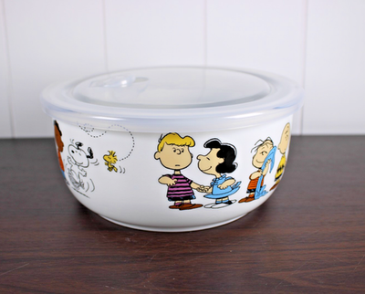 Peanuts Snoopy Gang Pressure Vent Lid Food Storage Container Bowl