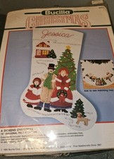 BUCILLA Applique Holiday STOCKING FELT KIT A DICKENS CHRISTMAS Carolers 1990 NEW