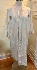 NOS Vintage Japanese 100 Silk Robe/Kimono-Style Robe Ivory Gold Emblems