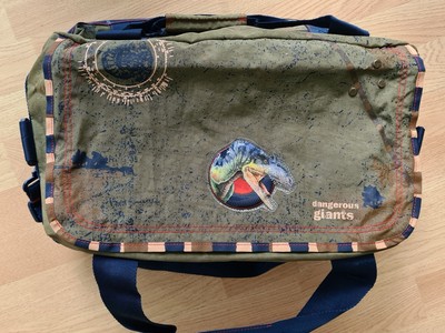 T-REX WORLD Weekender Sporttasche Reisetasche Die Spiegelburg