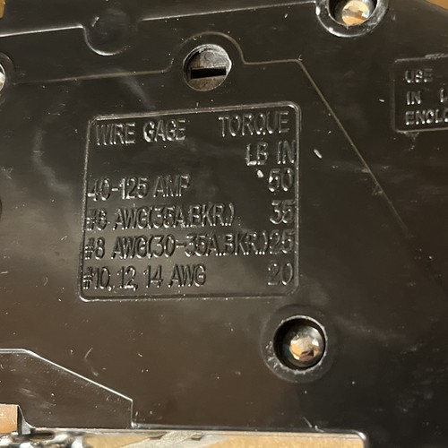 2 Pole 100 Amp CH2100 120/240V AC Plug In Plastic Foot Main Circuit Breaker New - Picture 4 of 5