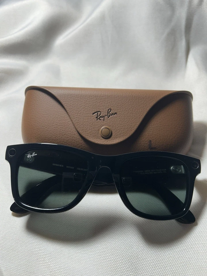 Gafas de sol Ray-Ban Wayfarer Meta RW4008 / Negro brillante / Lente verde / Tamaño grande Foto 2 de 4