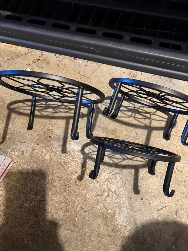 SET OF 3 PLANT STANDS