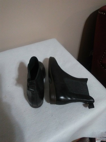 UGG W JO BOOT Black Leather boots size 5 - Picture 5 of 7