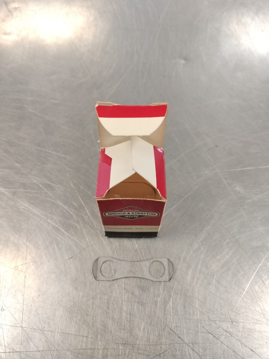 OEM GENUINE NEW OLD STOCK BRIGGS AND STRATTON 691179 MUFFLER SCREW