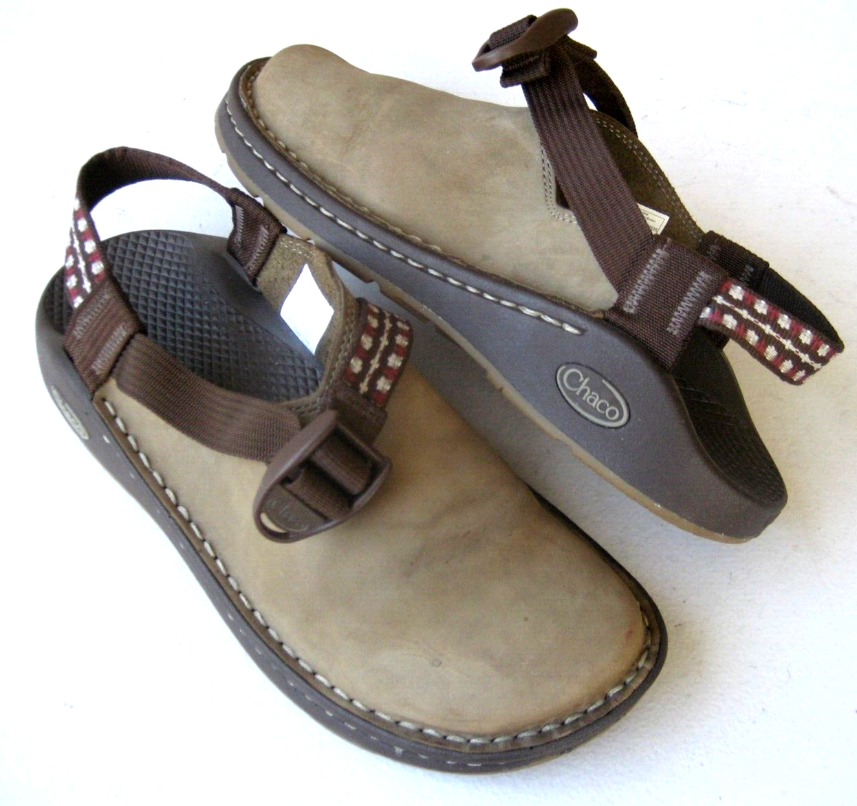 Chaco Women's Toecoop Leather Shoes Sandals Size 7.5 Brown Women Clog