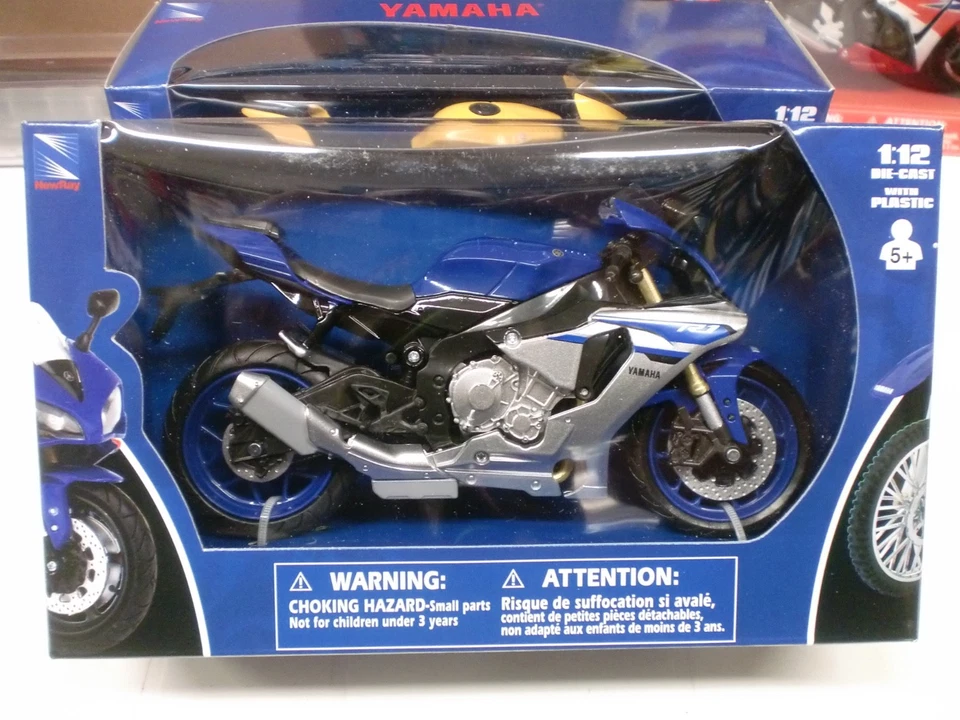 NEW RAY 1/12 - MOTO YAMAHA YZF - R1  - Immagine 2 di 2