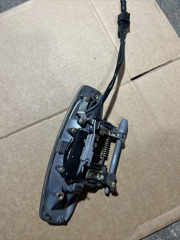 2005 INFINITI G35 SEDAN RH SIDE EXT. CONJUNTO DE PUXADOR DE PORTA A1072 - Imagem 4 de 4