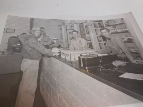 Q4 1950s Photo Inside General Store 7"x5" Names on Back Kansas Ave Olathe - Picture 2 of 4