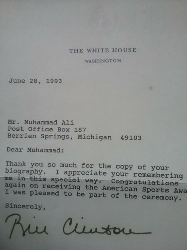 PRÄSIDENT BILL CLINTONS BRIEF AN MUHAMMAD ALI DANKT IHM AM 28. JUNI 1993 - Bild 4 von 8