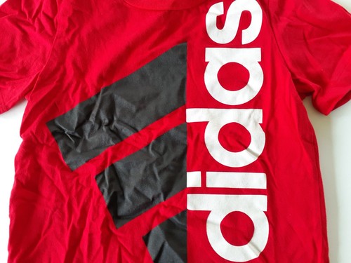 Adidas Boys T-Shirt Red Black Short Sleeve Size 5 - Picture 3 of 12