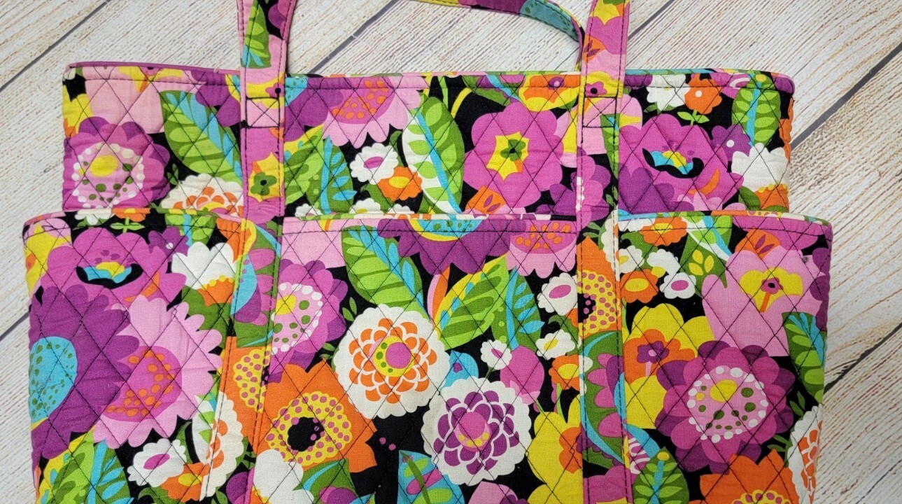 VERA BRADLEY GO ROUND TOTE BAG LARGE ZIP POCKETS FLOR… Gem
