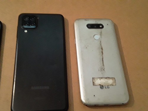Salvage Cell Phone Lot Of 6 For Parts Not Working - Photo 12 sur 12