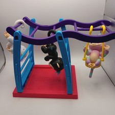 Fingerlings Monkey Bars Playset w/ 3 Working Fingerling Monkeys