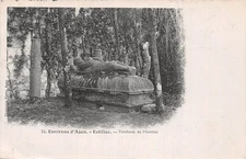 47 ESTILLAC PRES D AGEN TOMBEAU DE MONTLUC