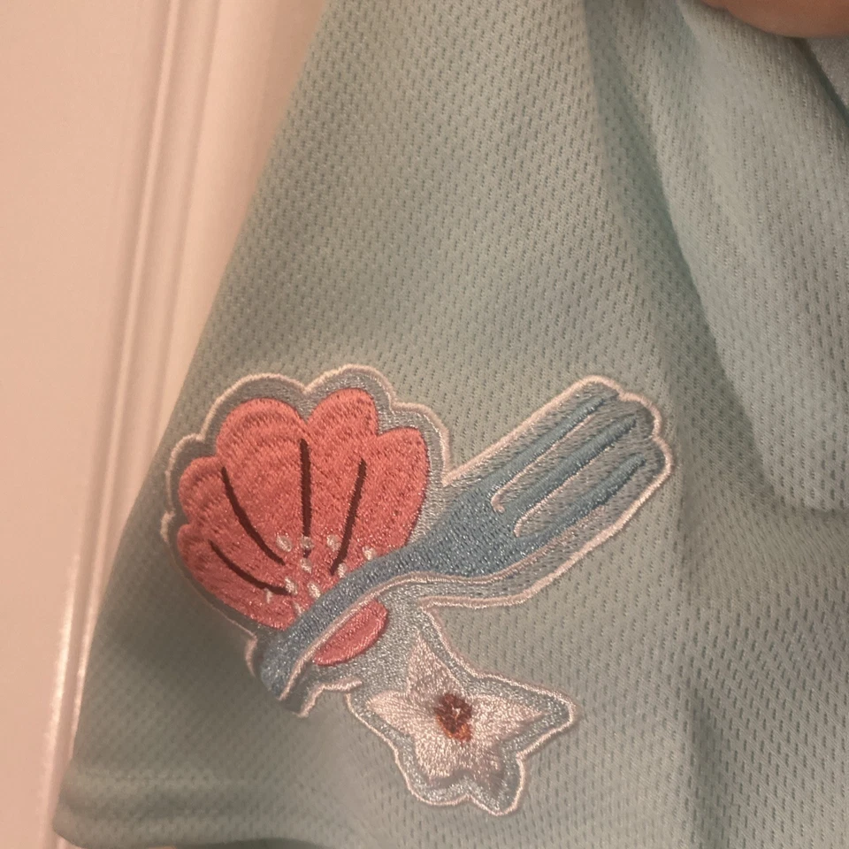 Camiseta deportiva de béisbol XL 2025 Disneyland Disney Parks Little Mermaid Ariel verde azulado Foto 3 de 3