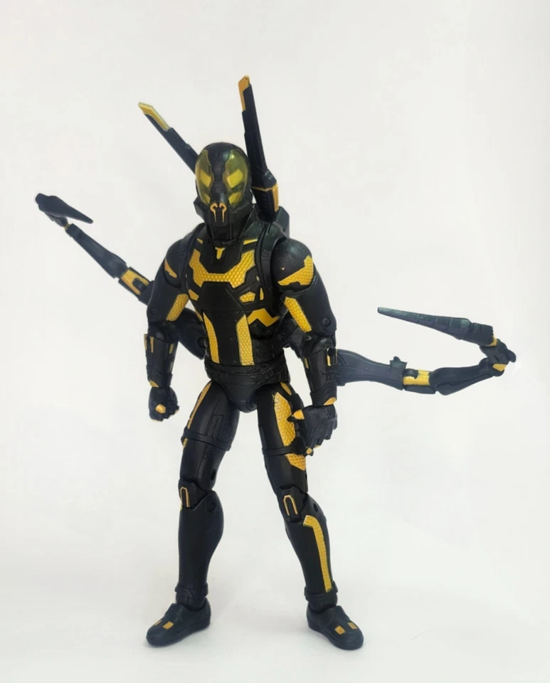 Boneco de ação Marvel Legends MCU 10º aniversário jaqueta amarela 6" - Hasbro   - Imagem 2 de 4