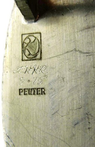 Hebilla de cinturón vintage firmada a mano de peltre 1975 GHH y sello con incrustaciones de madera exótica - Imagen 7 de 8