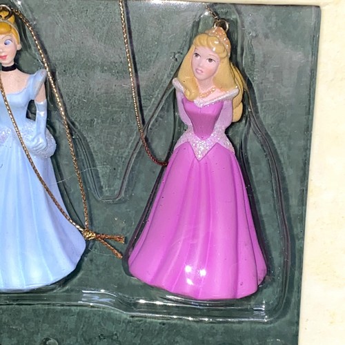 Disney ~ The Princess Collection ~ Storybook Ornament Set of 6 ~ Ariel, Belle++ - Picture 7 of 19
