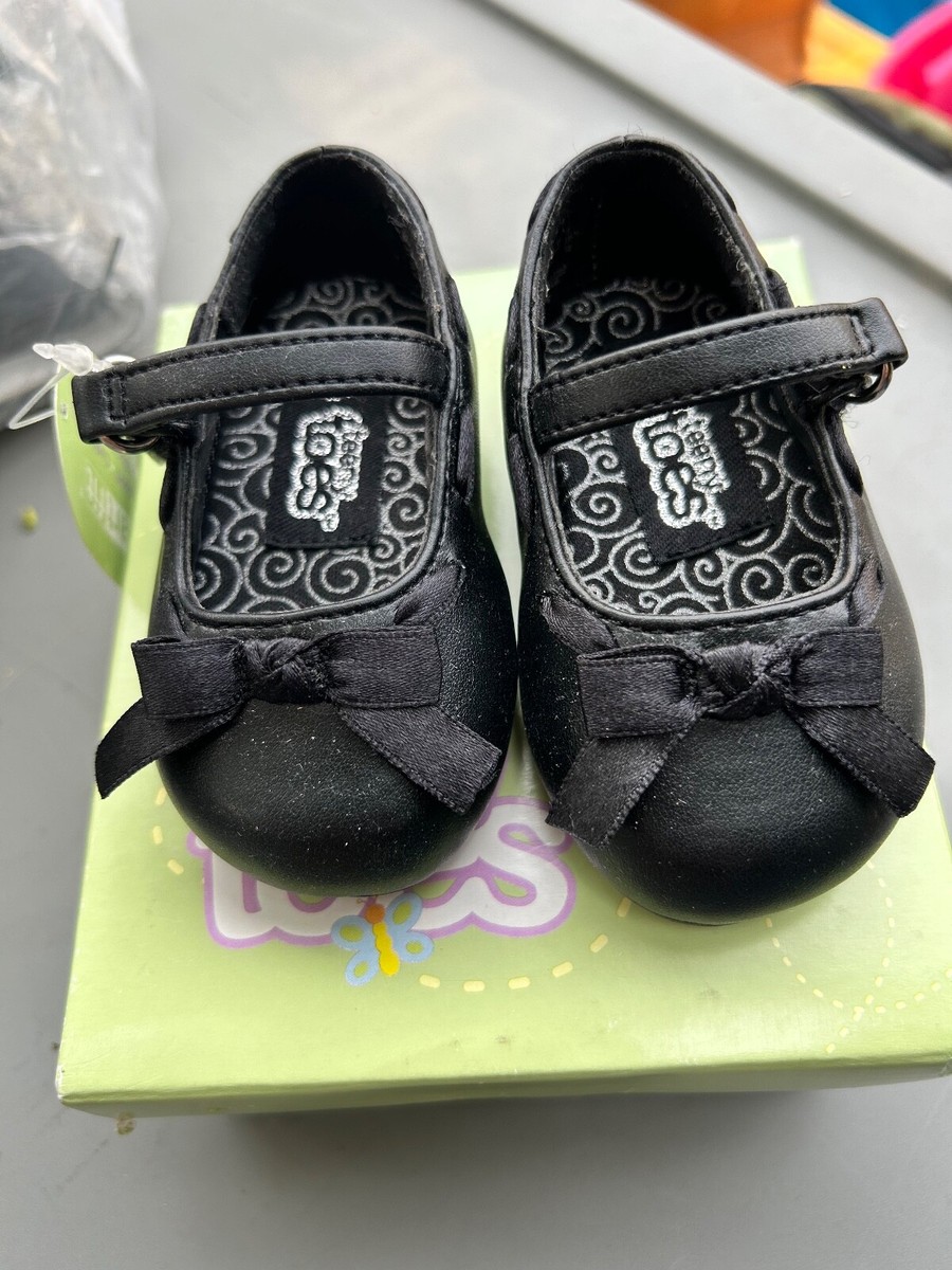 Teeny Toes Black Patent Leather Baby Shoes size new