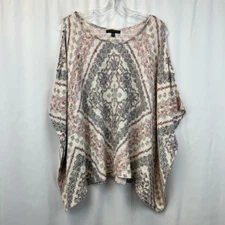 Signature Studio Poncho Sweater Women's M Multicolor Geometric Long Sleeve