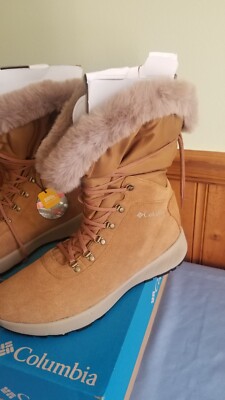 NIB $120 Womens Sz 10.5 Columbia Slopeside Village Warm Insulated