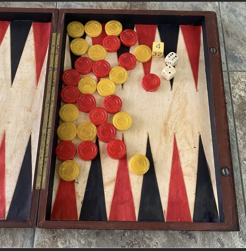 Backgammon Ancien 30 Pouces - Boîtier Translucide - Jetons Rouges Et Cerise