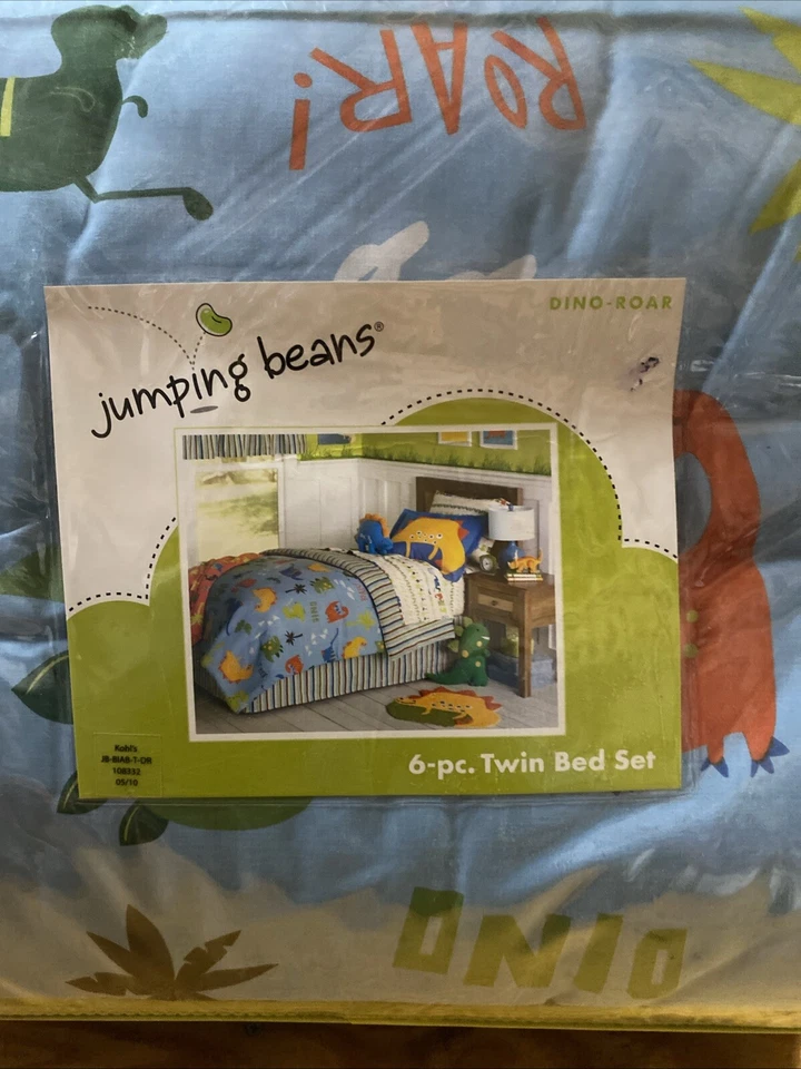 Jumping Beans Dino Roar Dinosaur Kids Boys Bedroom 6Piece Twin Bed Set Kohls - Image 2 of 4